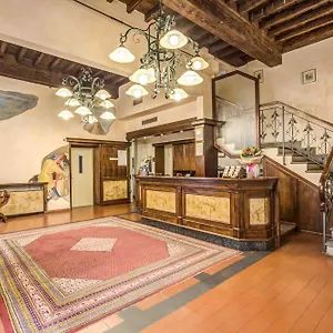 De Lanzi Hotel